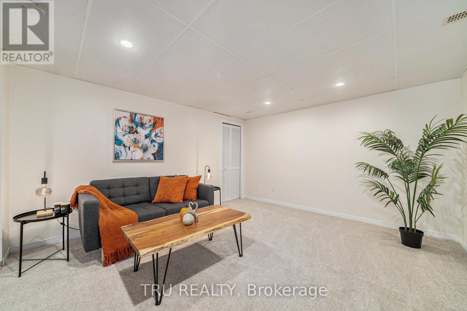 70 Dr. Gordon Crescent, North Grenville, Ontario  K0G 1J0 - Photo 21 - X12506124