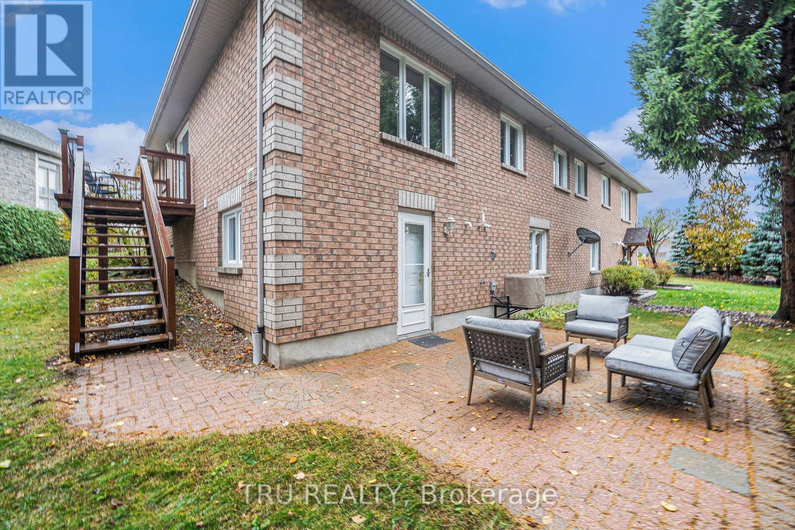 70 Dr. Gordon Crescent, North Grenville, Ontario  K0G 1J0 - Photo 27 - X12506124