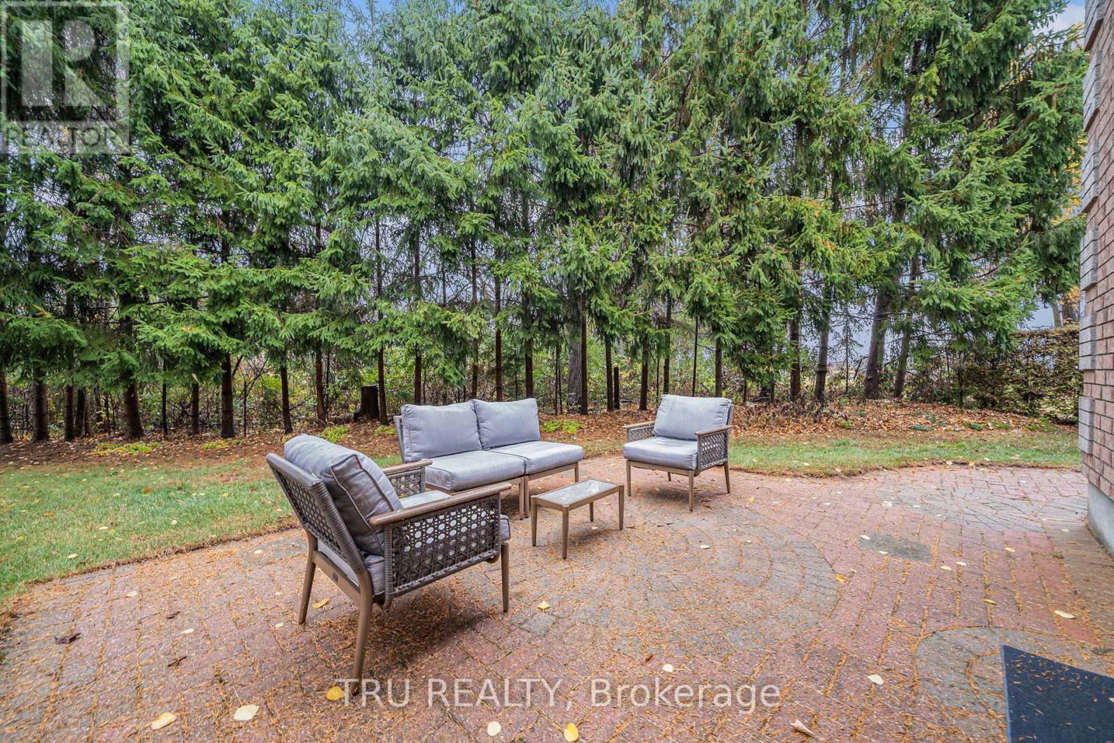 70 Dr. Gordon Crescent, North Grenville, Ontario  K0G 1J0 - Photo 29 - X12506124