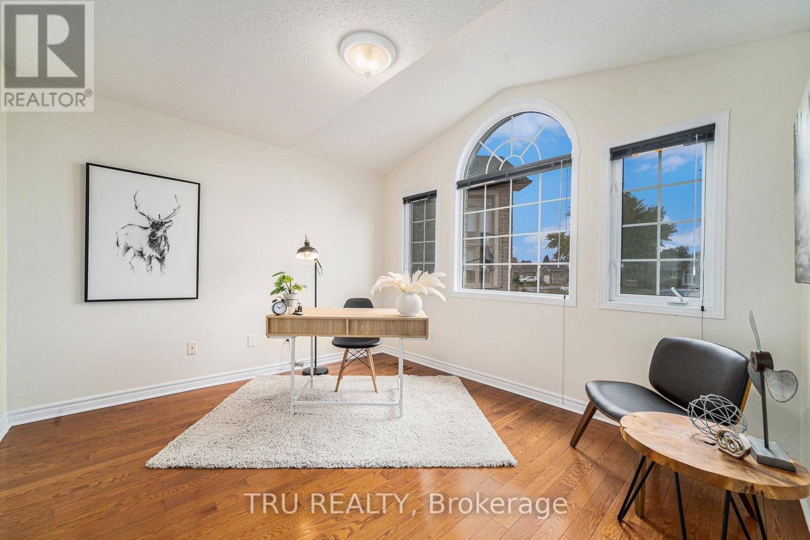 70 Dr. Gordon Crescent, North Grenville, Ontario  K0G 1J0 - Photo 4 - X12506124