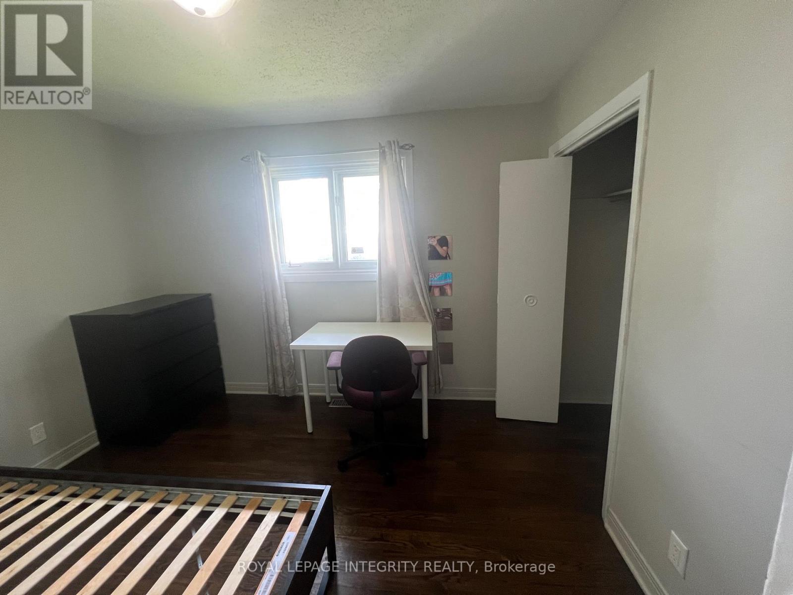 1152 Tawney Road, Ottawa, Ontario  K1G 1B6 - Photo 21 - X12506182