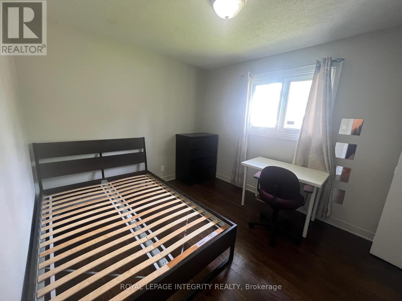 1152 Tawney Road, Ottawa, Ontario  K1G 1B6 - Photo 23 - X12506182