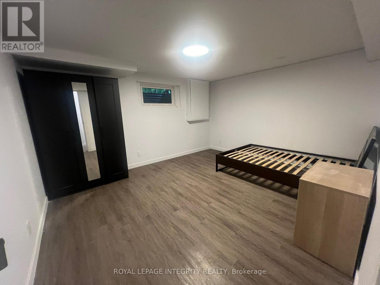 1152 Tawney Road, Ottawa, Ontario  K1G 1B6 - Photo 34 - X12506182