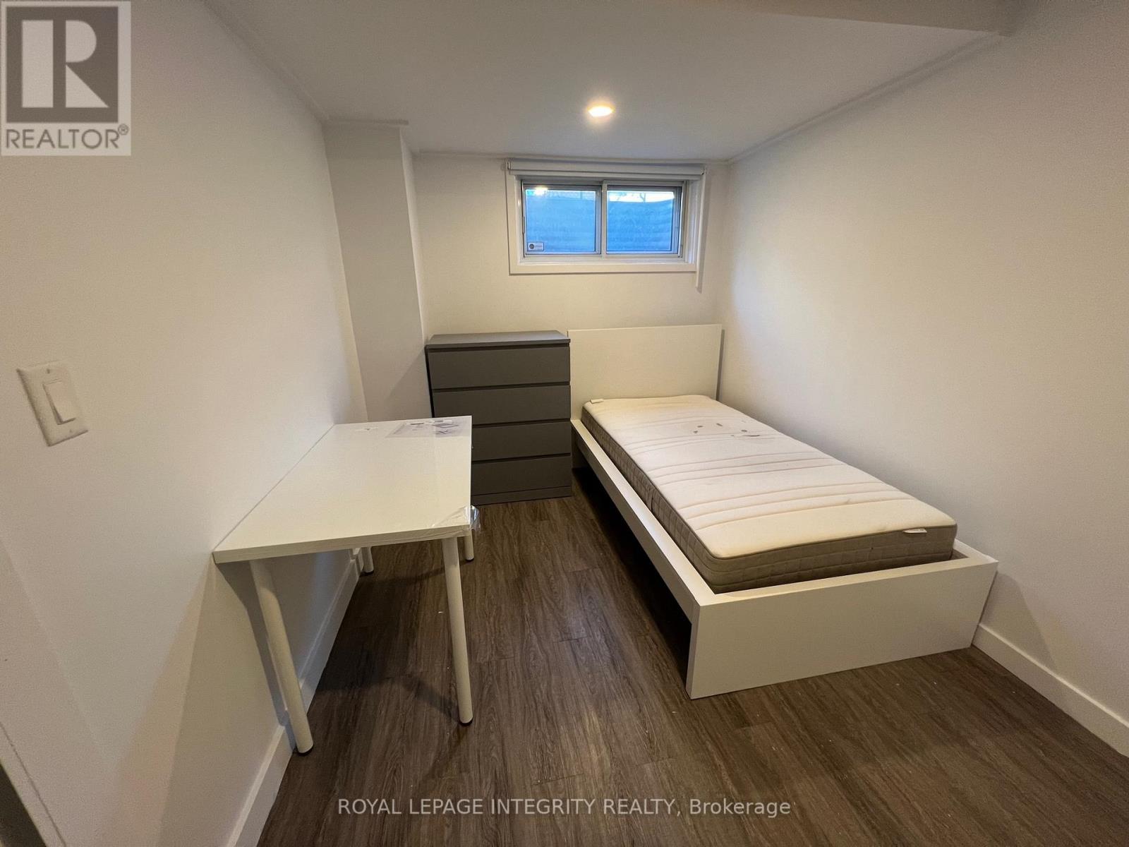 1152 Tawney Road, Ottawa, Ontario  K1G 1B6 - Photo 37 - X12506182