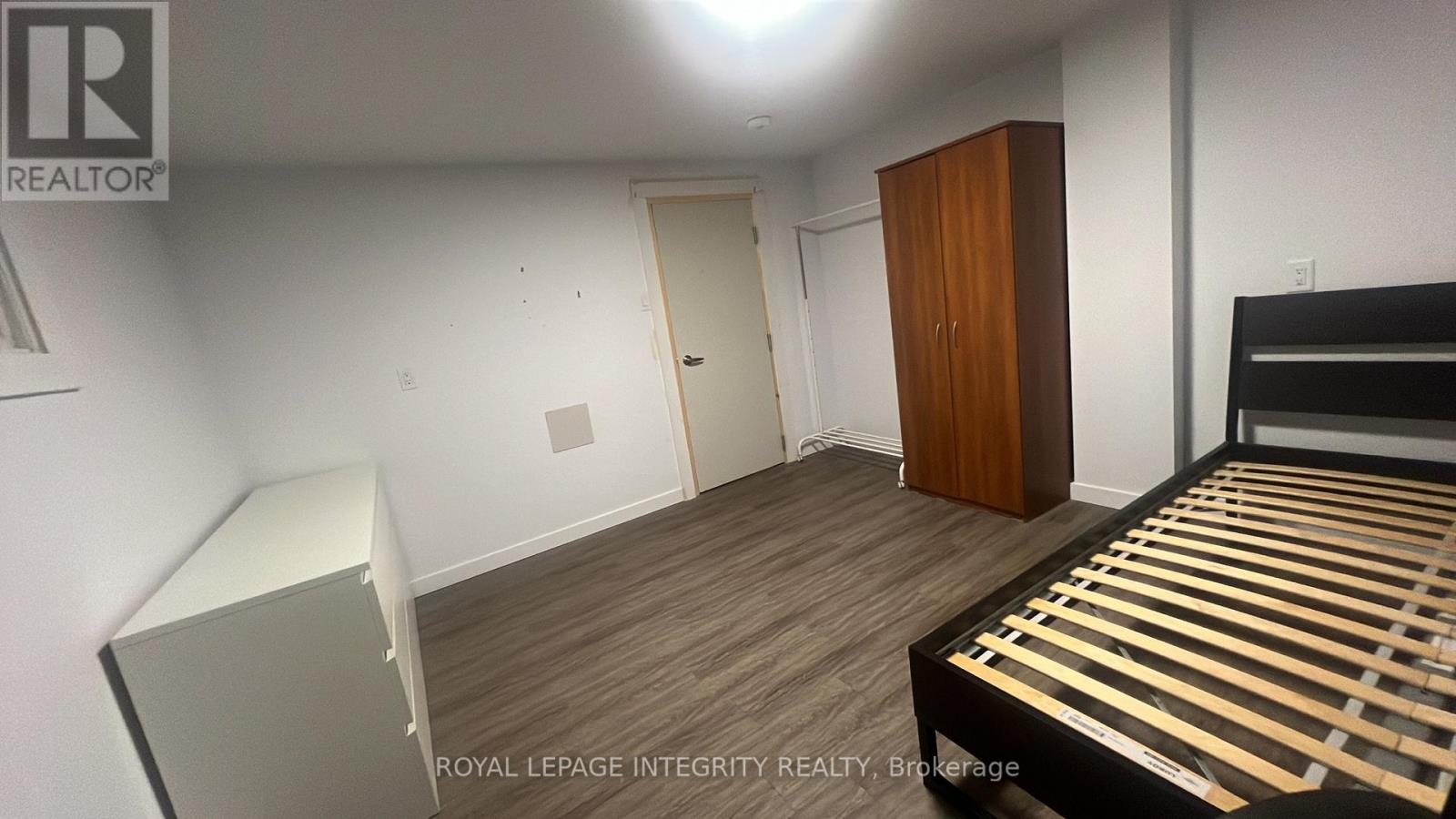 1152 Tawney Road, Ottawa, Ontario  K1G 1B6 - Photo 39 - X12506182