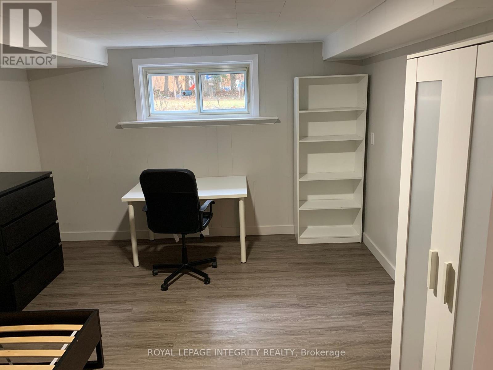 1152 Tawney Road, Ottawa, Ontario  K1G 1B6 - Photo 41 - X12506182