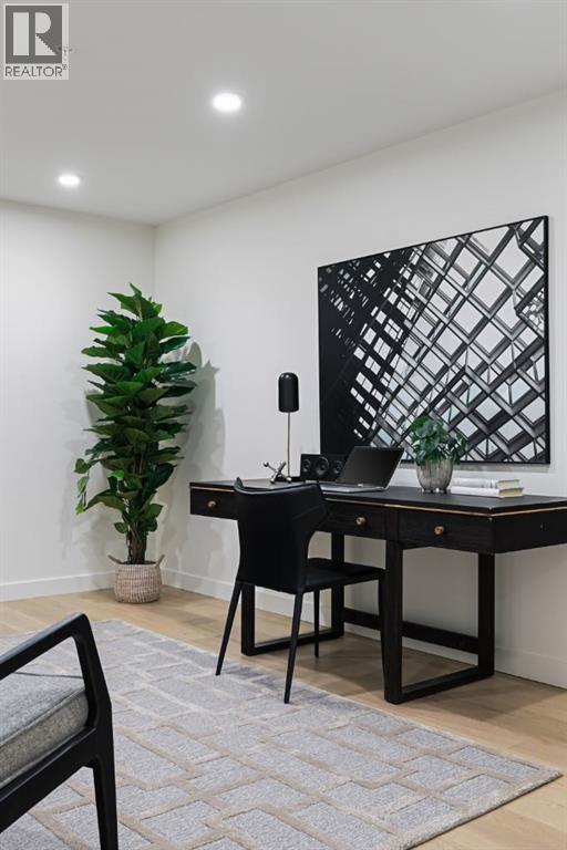 201, 88 Waterfront Mews Sw, Calgary, Alberta  T2P 1K7 - Photo 33 - A2205255