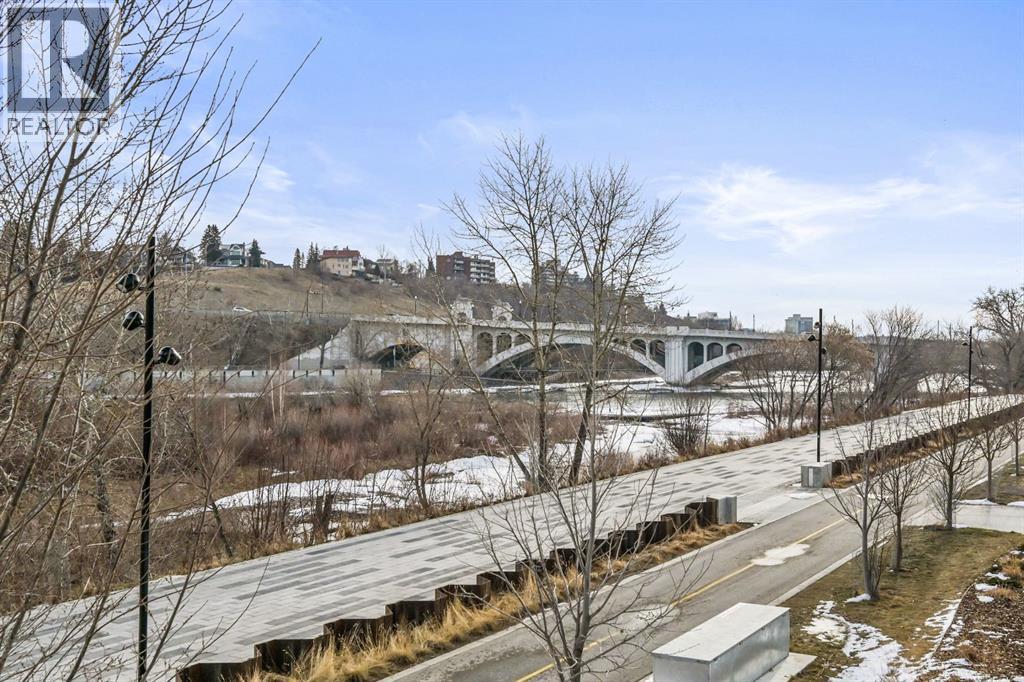 201, 88 Waterfront Mews Sw, Calgary, Alberta  T2P 1K7 - Photo 30 - A2205255