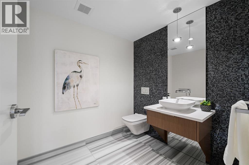 201, 88 Waterfront Mews Sw, Calgary, Alberta  T2P 1K7 - Photo 39 - A2205255