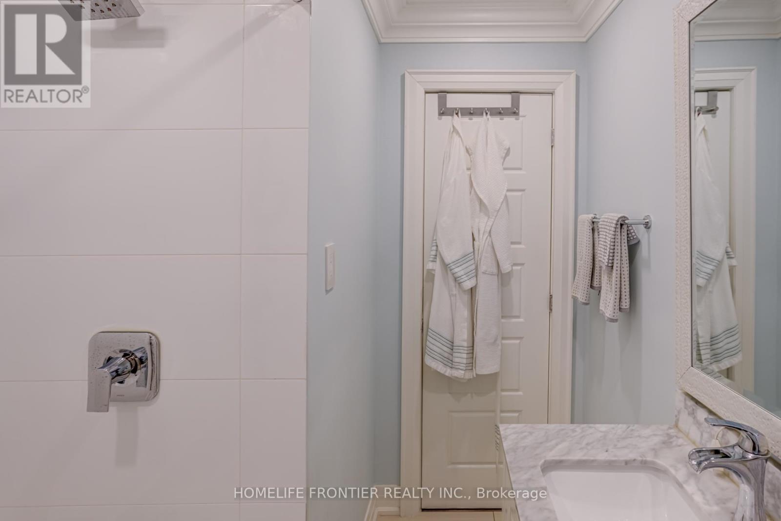 72 Newton Drive, Toronto, Ontario  M2M 2M9 - Photo 24 - C12506118