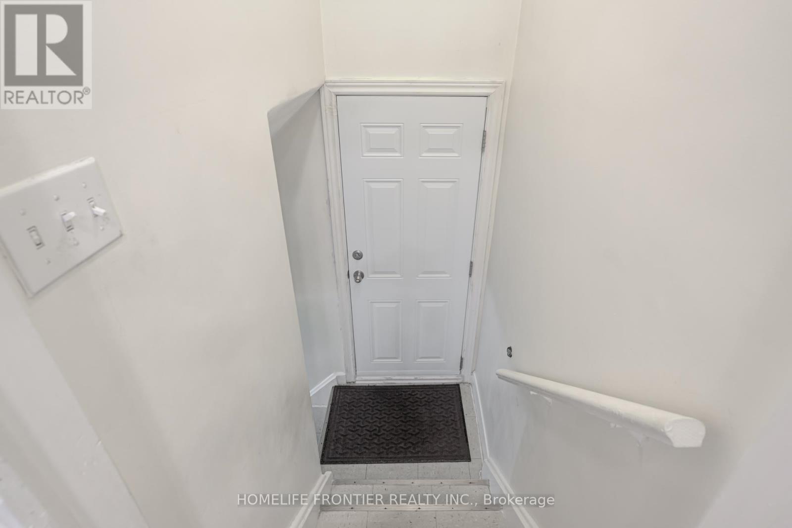 72 Newton Drive, Toronto, Ontario  M2M 2M9 - Photo 25 - C12506118