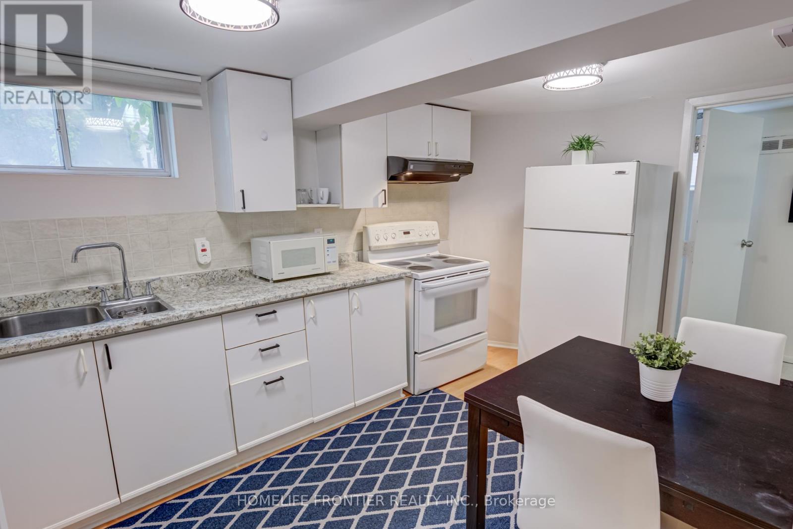 72 Newton Drive, Toronto, Ontario  M2M 2M9 - Photo 33 - C12506118