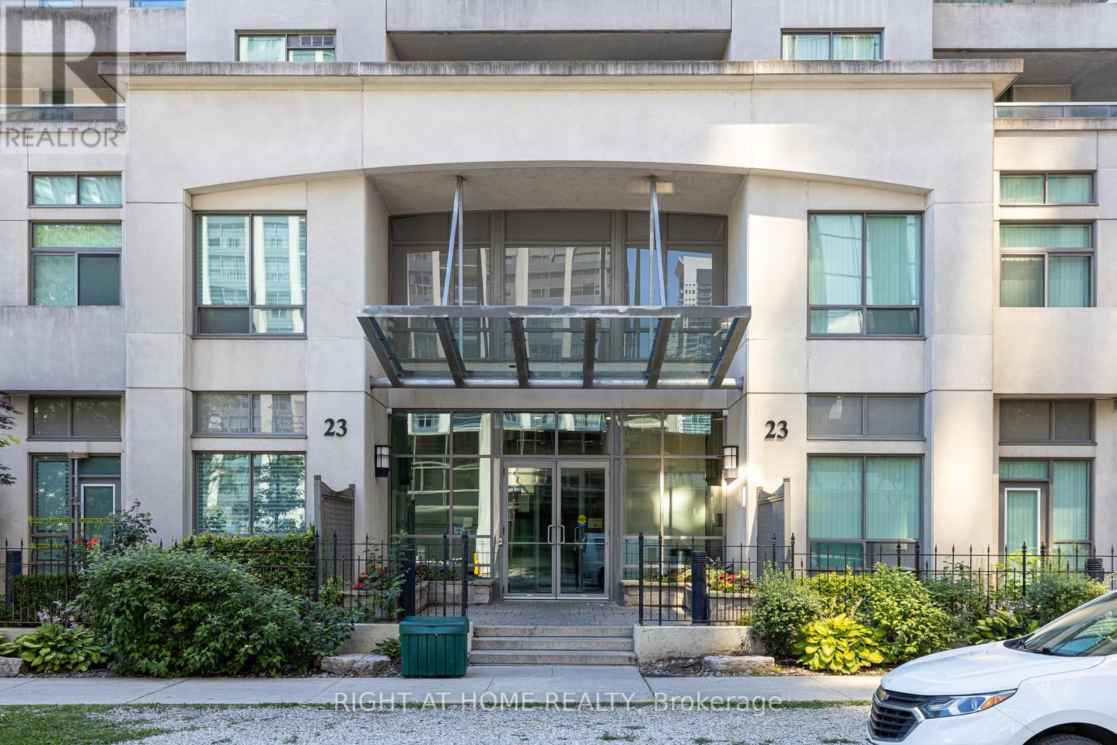 503 - 23 Hollywood Avenue, Toronto, Ontario  M2N 7L8 - Photo 23 - C12506128