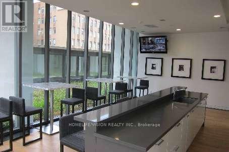 2008 - 33 Charles Street E, Toronto, Ontario  M4Y 1R9 - Photo 14 - C12506146