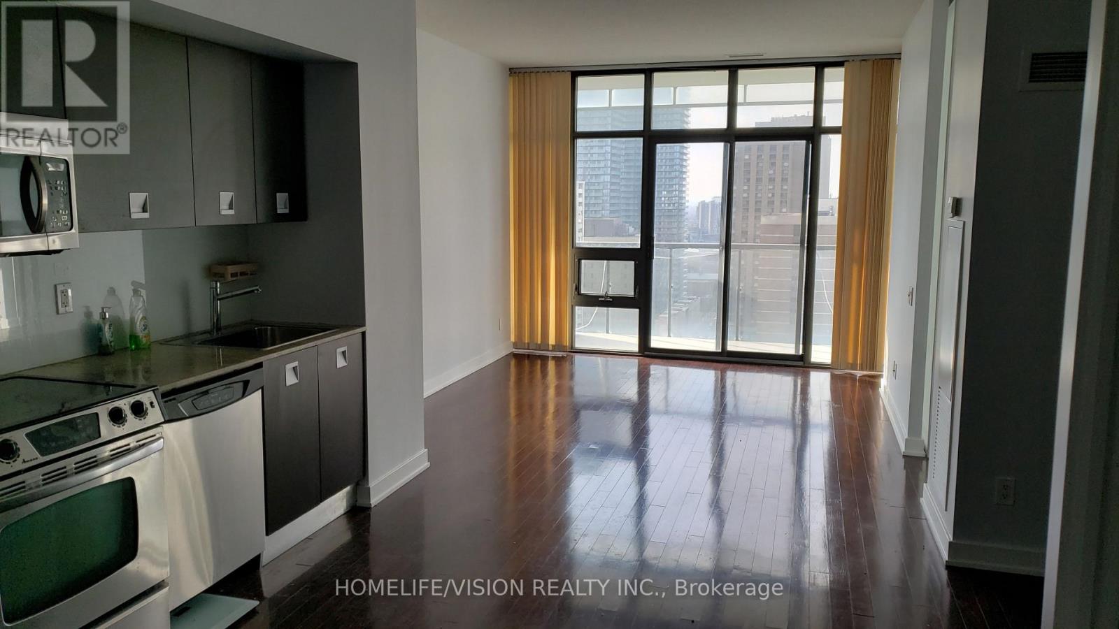 2008 - 33 Charles Street E, Toronto, Ontario  M4Y 1R9 - Photo 4 - C12506146