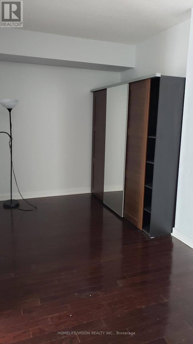 2008 - 33 Charles Street E, Toronto, Ontario  M4Y 1R9 - Photo 6 - C12506146