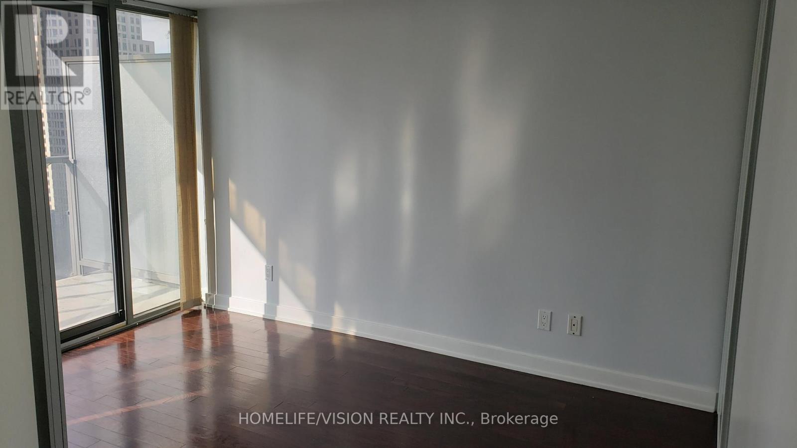 2008 - 33 Charles Street E, Toronto, Ontario  M4Y 1R9 - Photo 7 - C12506146