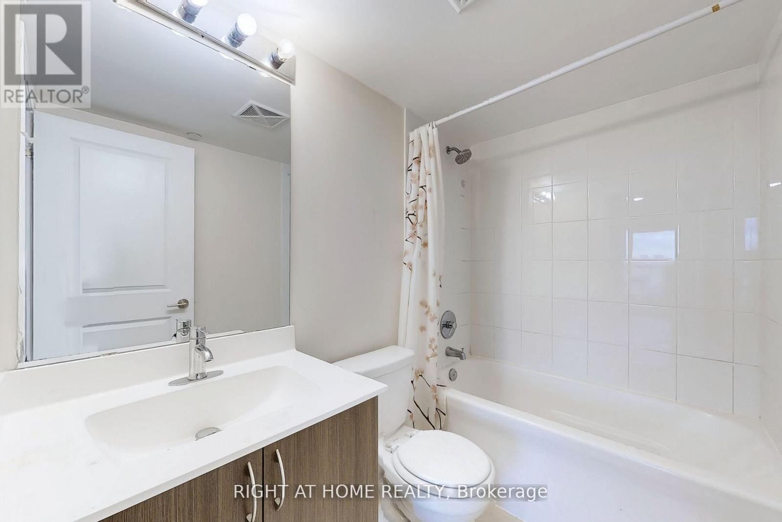 610 - 741 Sheppard Avenue W, Toronto, Ontario  M3H 0C9 - Photo 27 - C12506158