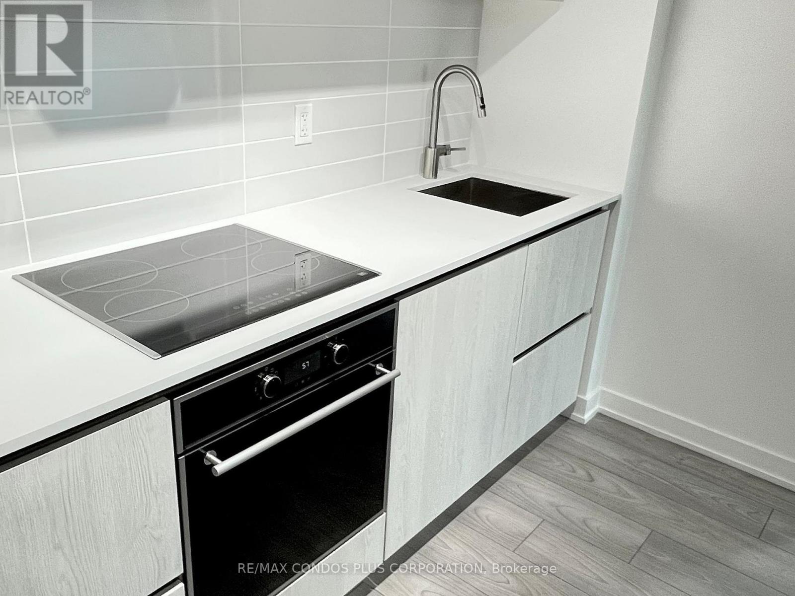 1110 - 120 Broadway Avenue, Toronto, Ontario  M4P 1V6 - Photo 17 - C12506180