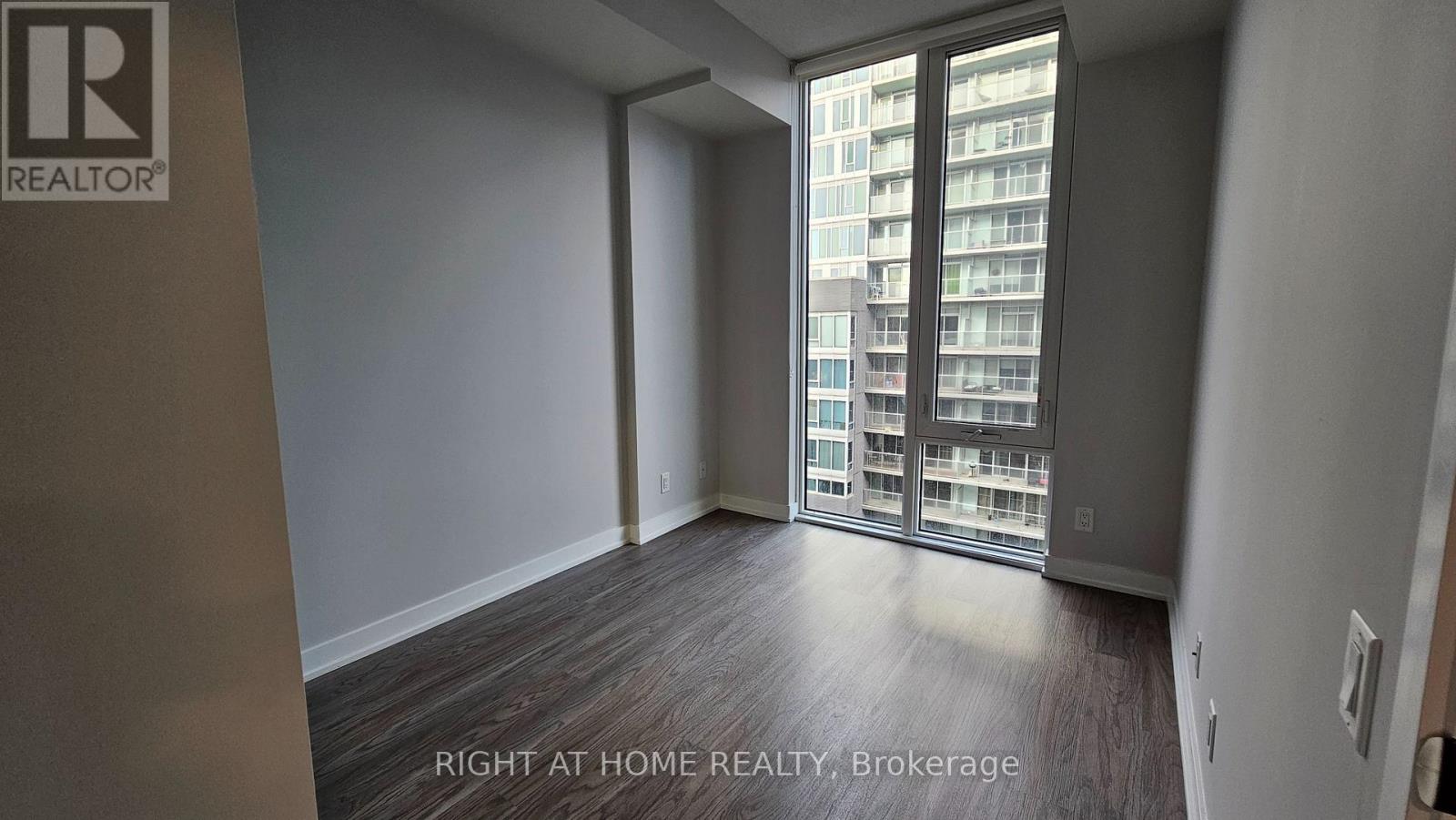 728 - 38 Monte Kwinter Court, Toronto, Ontario  M3H 0E2 - Photo 8 - C12506196