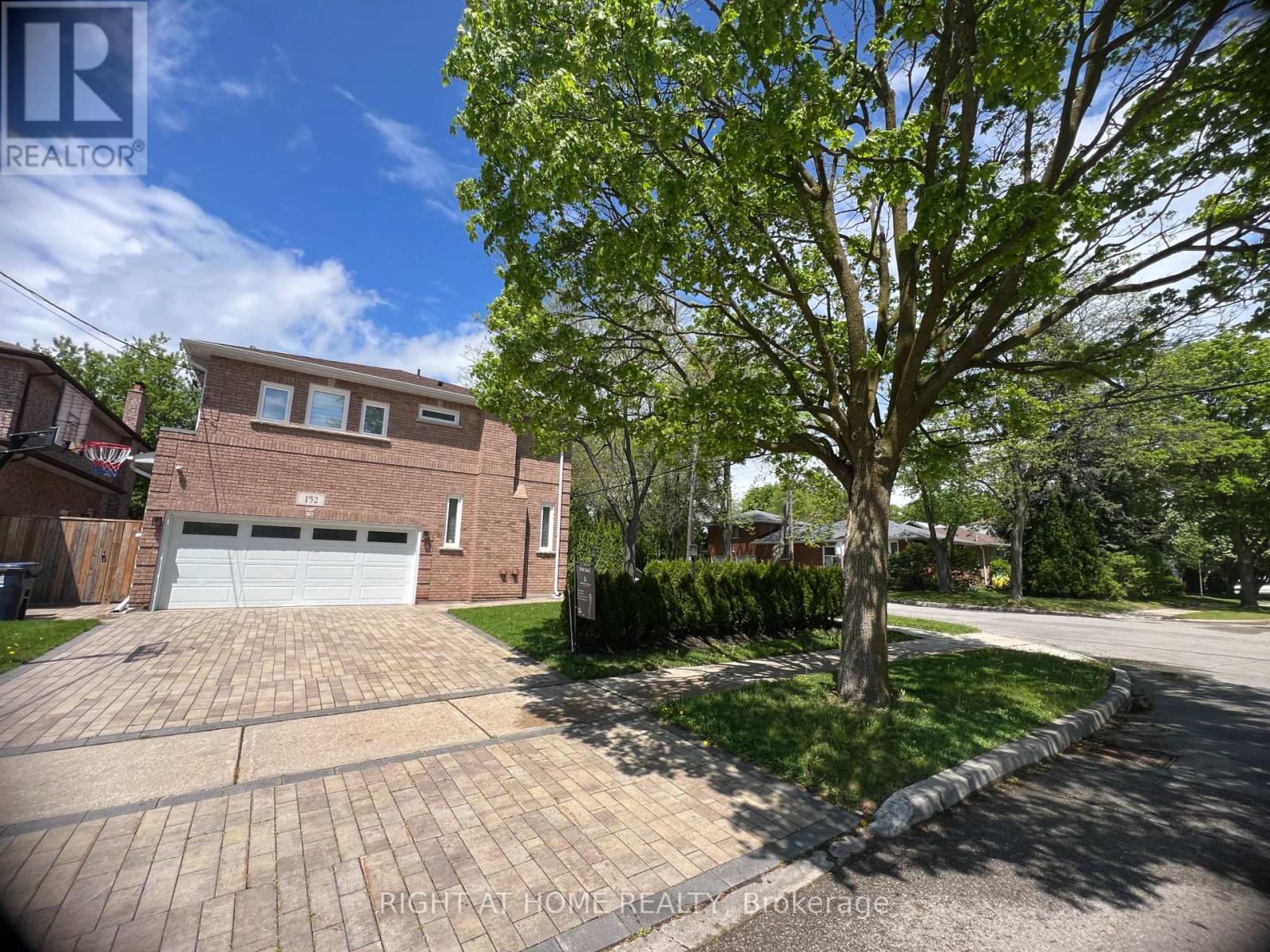 152 Holmes Avenue, Toronto, Ontario  M2N 4M6 - Photo 3 - C12506218