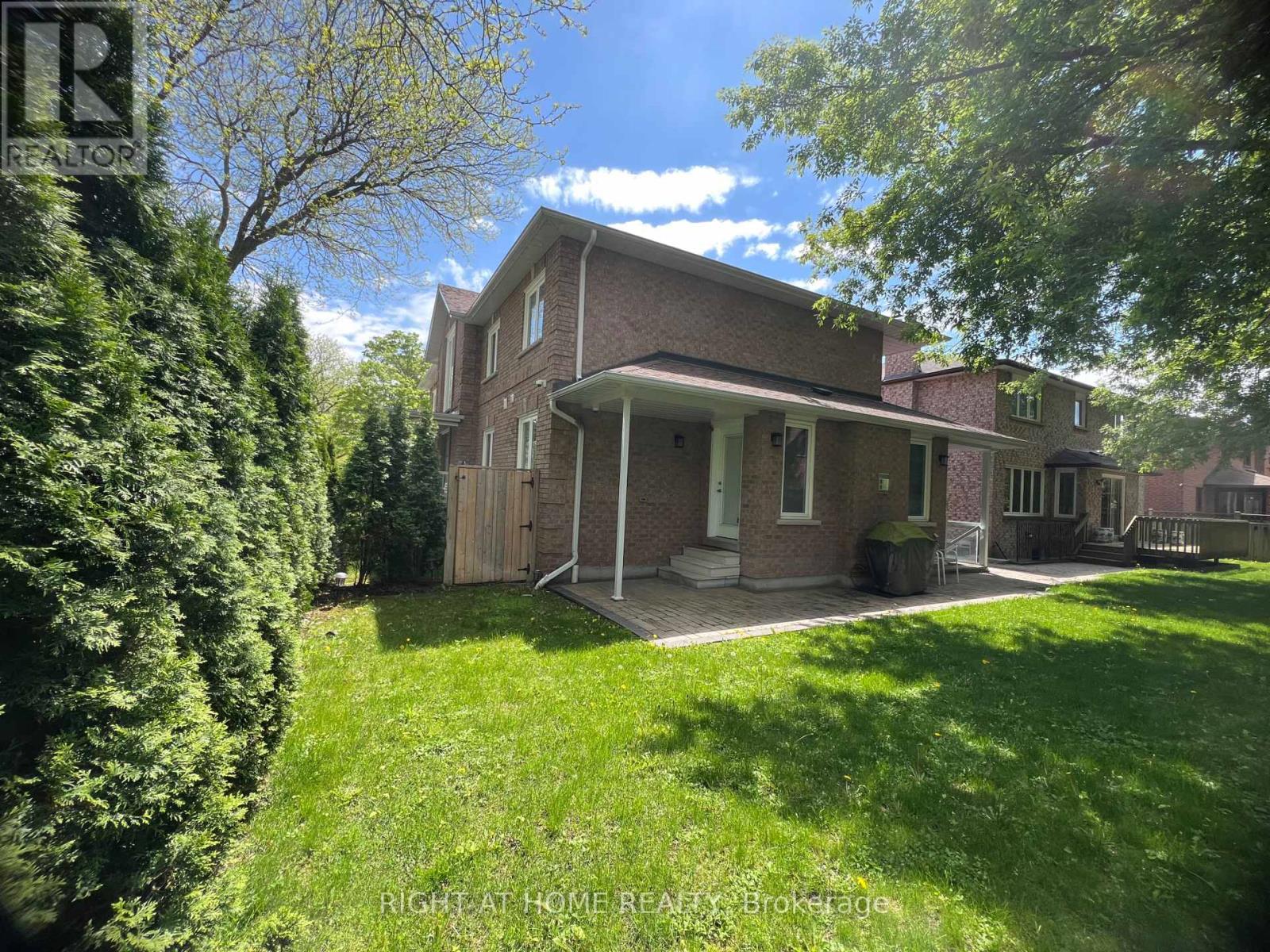 152 Holmes Avenue, Toronto, Ontario  M2N 4M6 - Photo 5 - C12506218