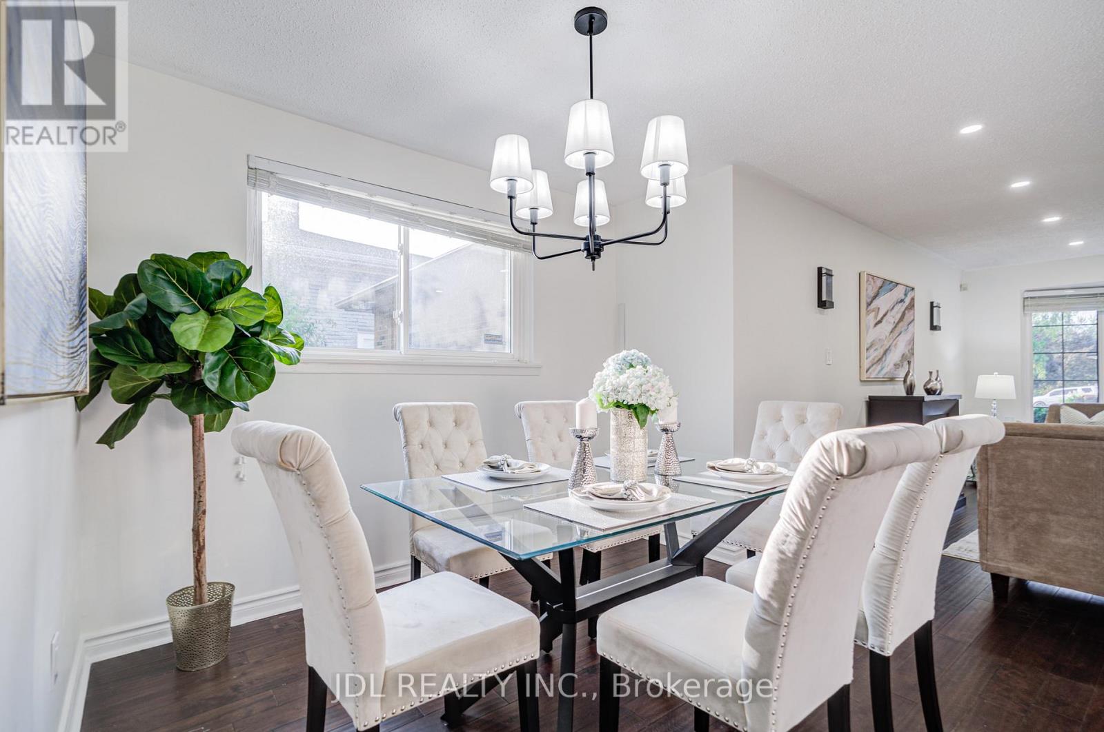 6 Norhead Avenue, Toronto, Ontario  M1S 2X6 - Photo 11 - E12506122