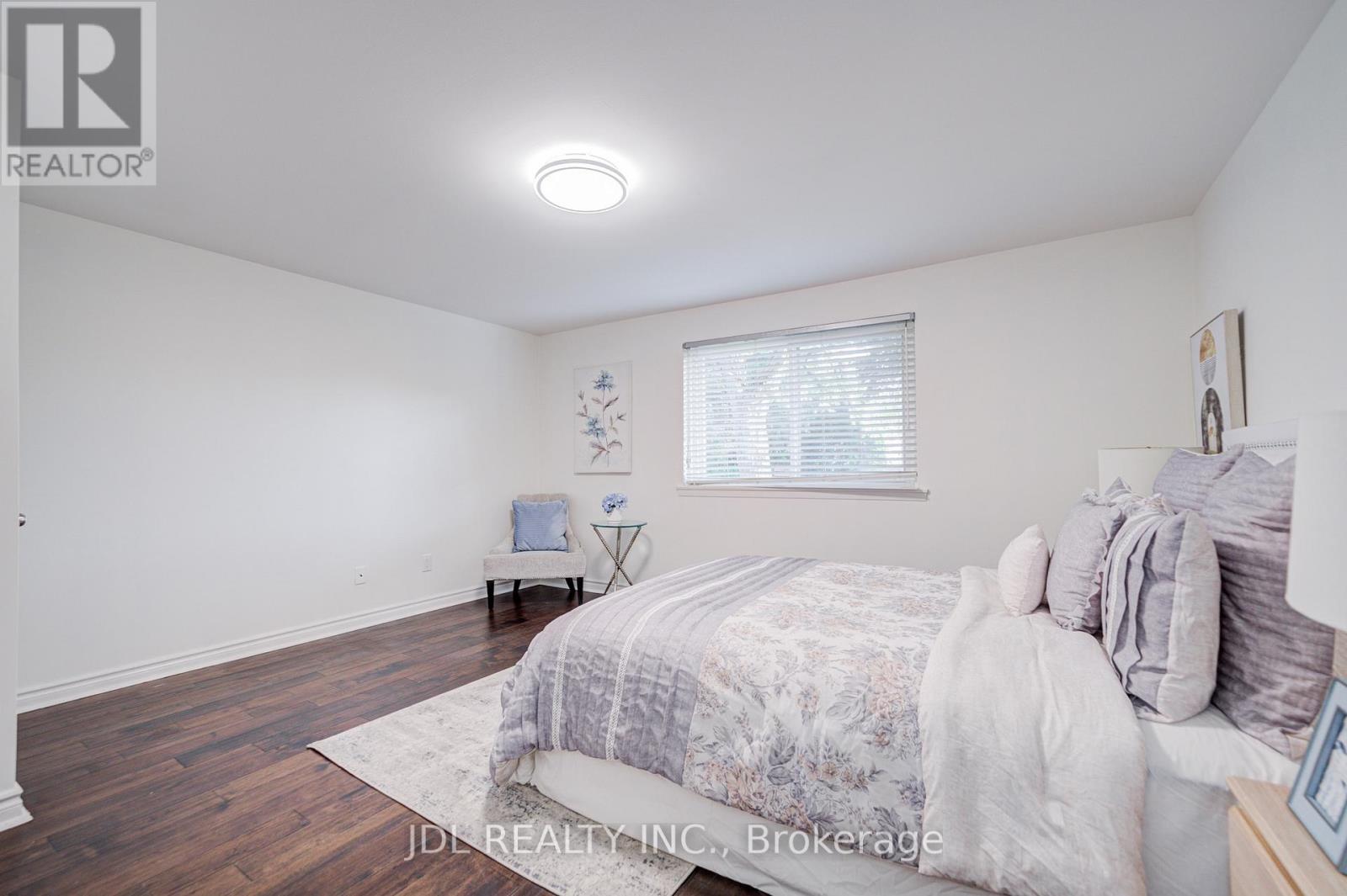 6 Norhead Avenue, Toronto, Ontario  M1S 2X6 - Photo 30 - E12506122