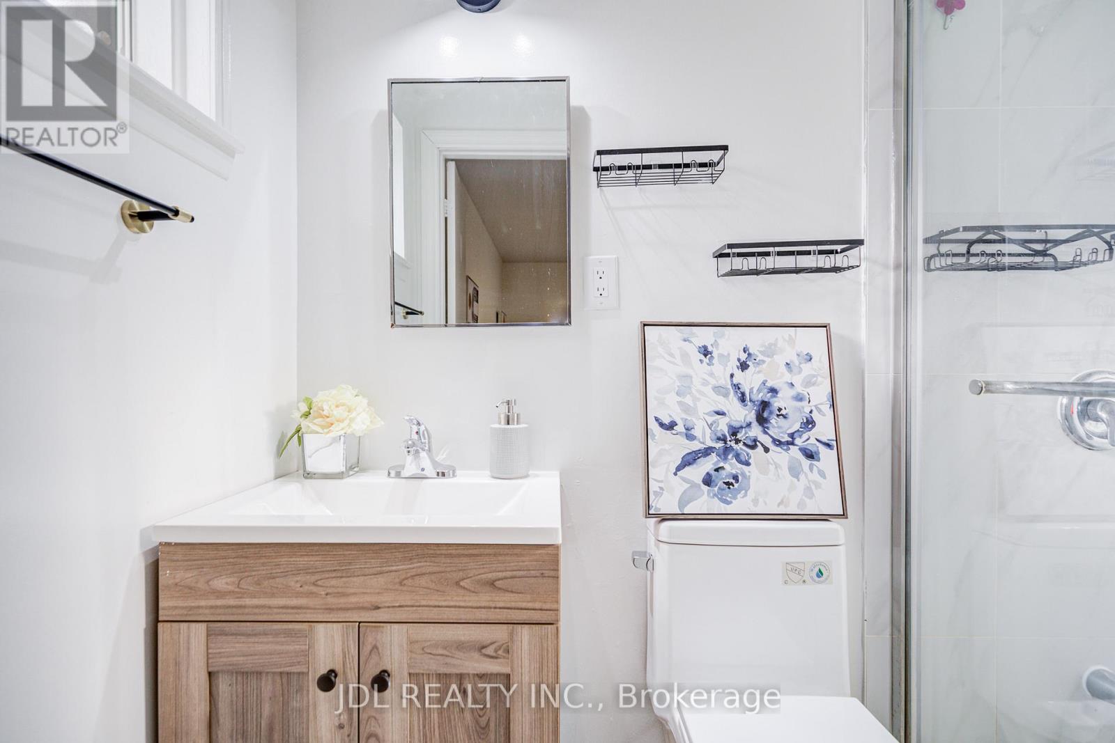 6 Norhead Avenue, Toronto, Ontario  M1S 2X6 - Photo 32 - E12506122