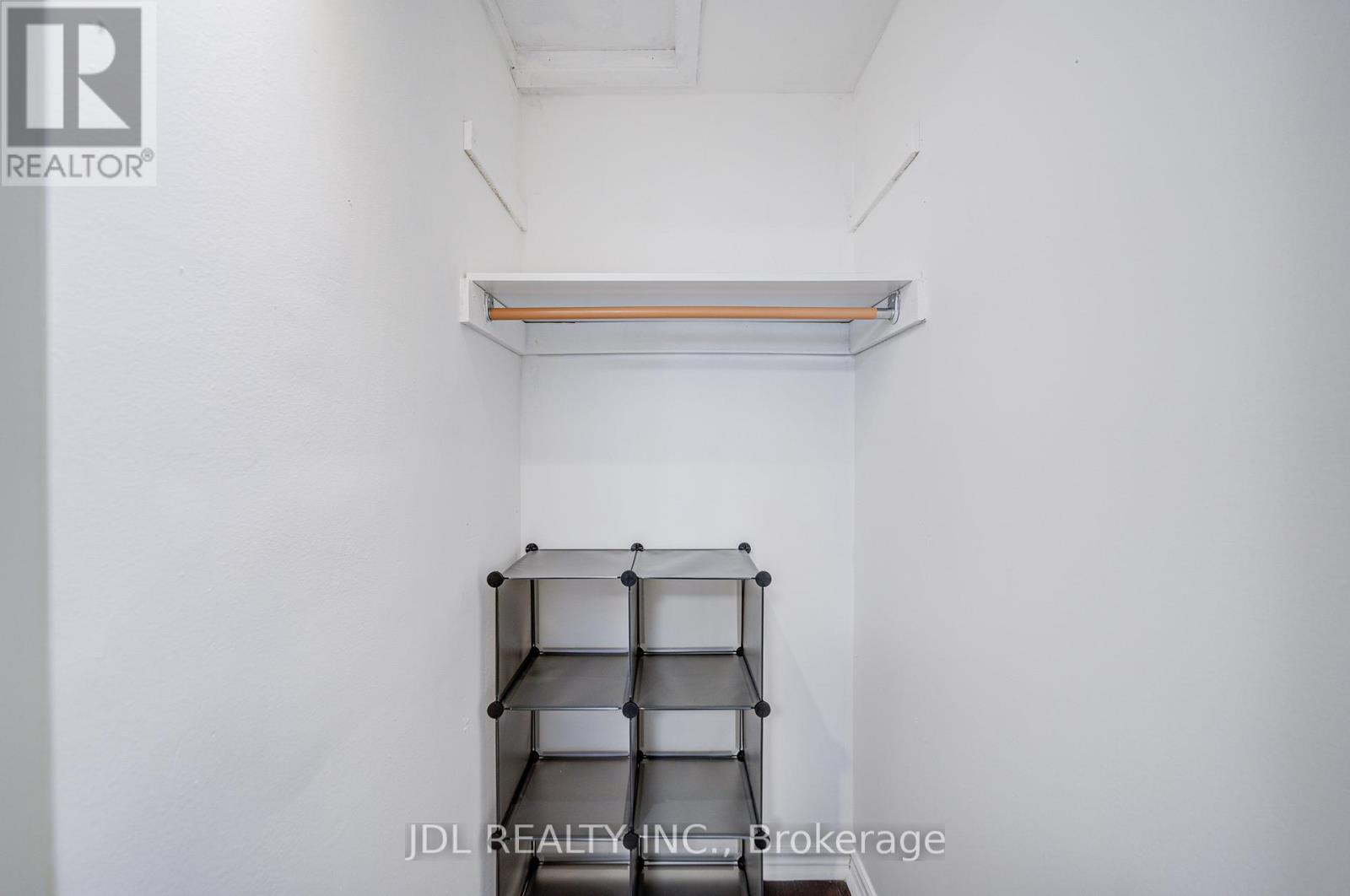 6 Norhead Avenue, Toronto, Ontario  M1S 2X6 - Photo 33 - E12506122