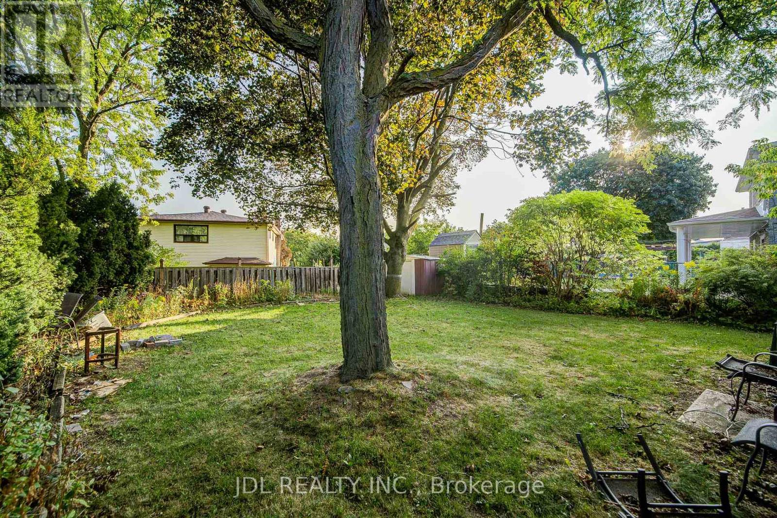 6 Norhead Avenue, Toronto, Ontario  M1S 2X6 - Photo 36 - E12506122