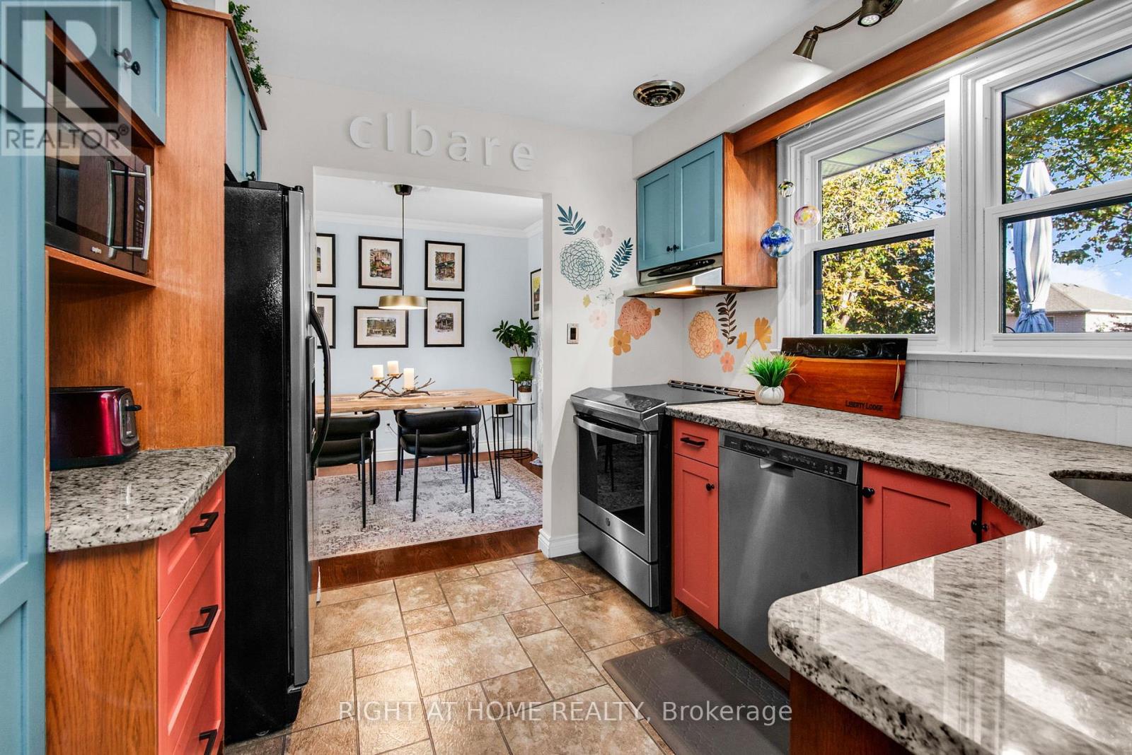 147 Liberty Street N, Clarington, Ontario  L1C 2M2 - Photo 11 - E12506216