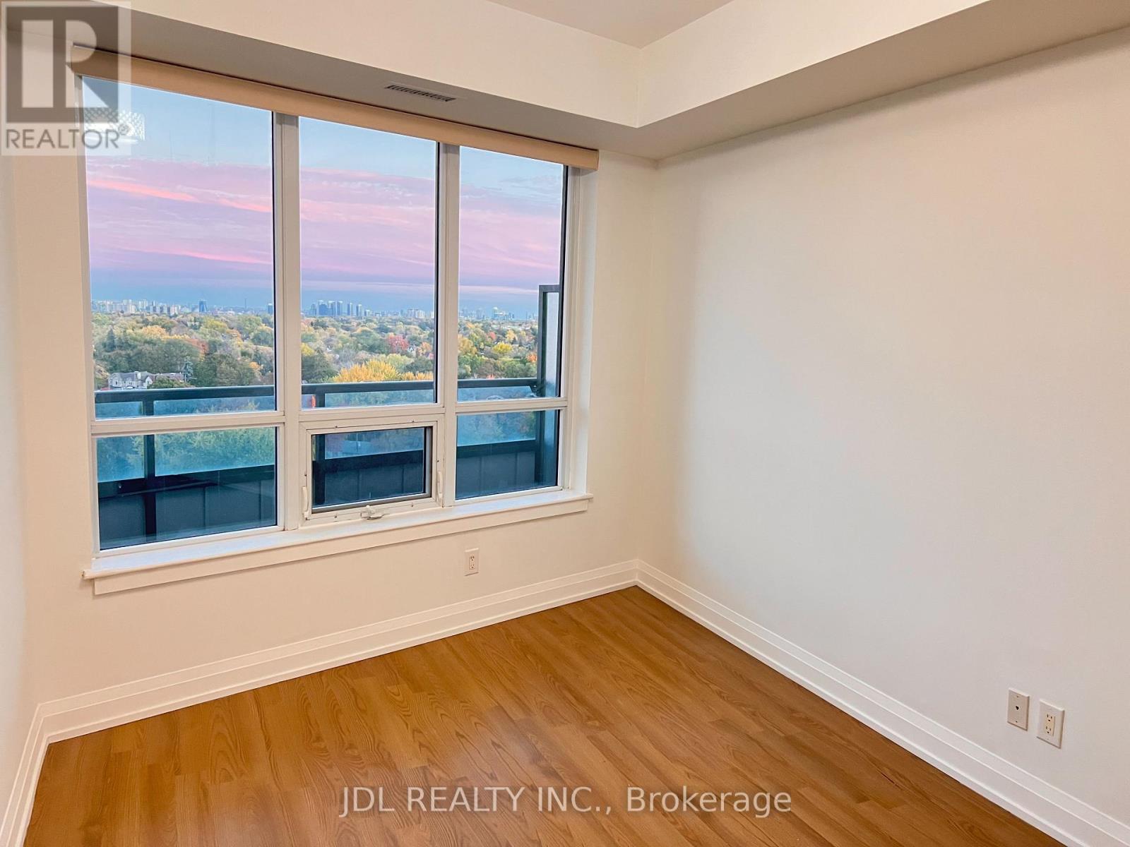 1031 - 7161 Yonge Street, Markham, Ontario  L3T 0C8 - Photo 14 - N12506130