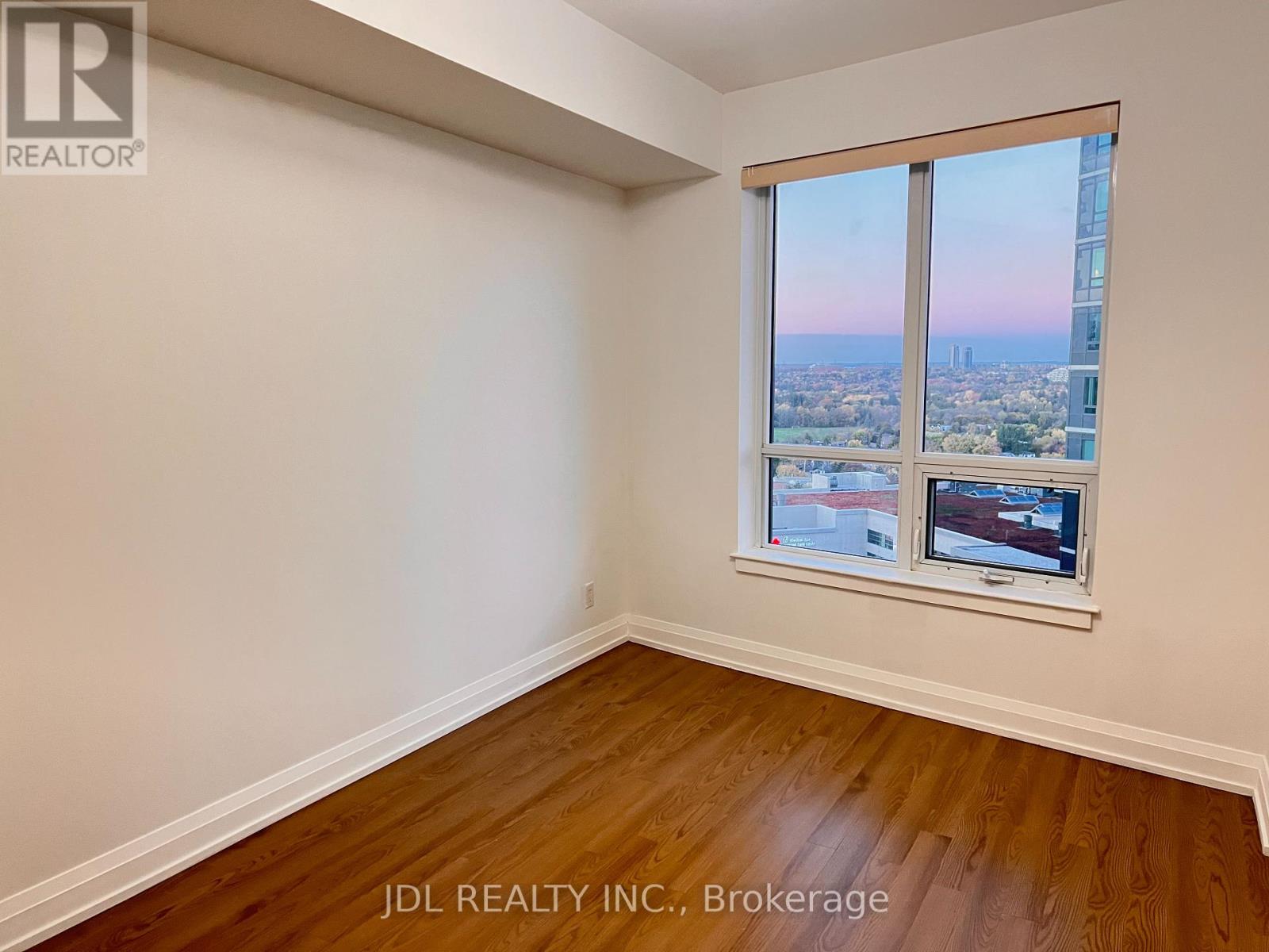 1031 - 7161 Yonge Street, Markham, Ontario  L3T 0C8 - Photo 15 - N12506130