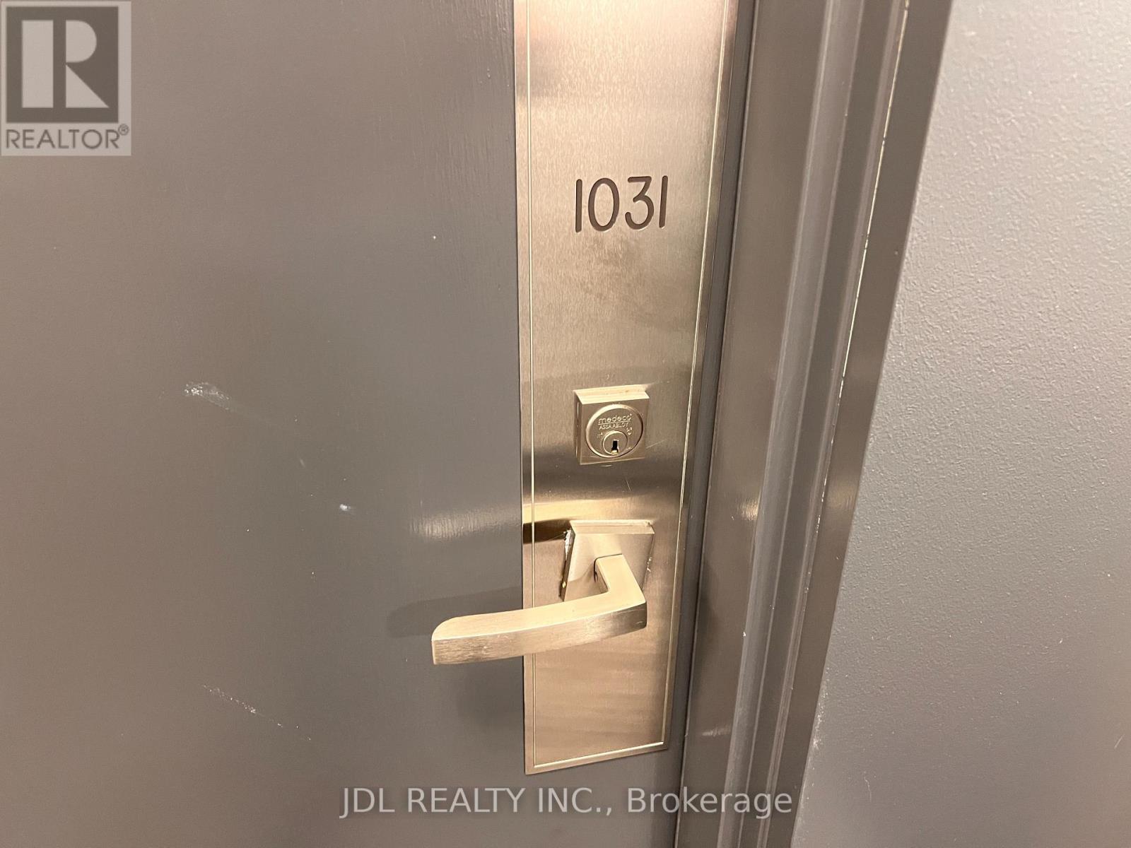 1031 - 7161 Yonge Street, Markham, Ontario  L3T 0C8 - Photo 3 - N12506130