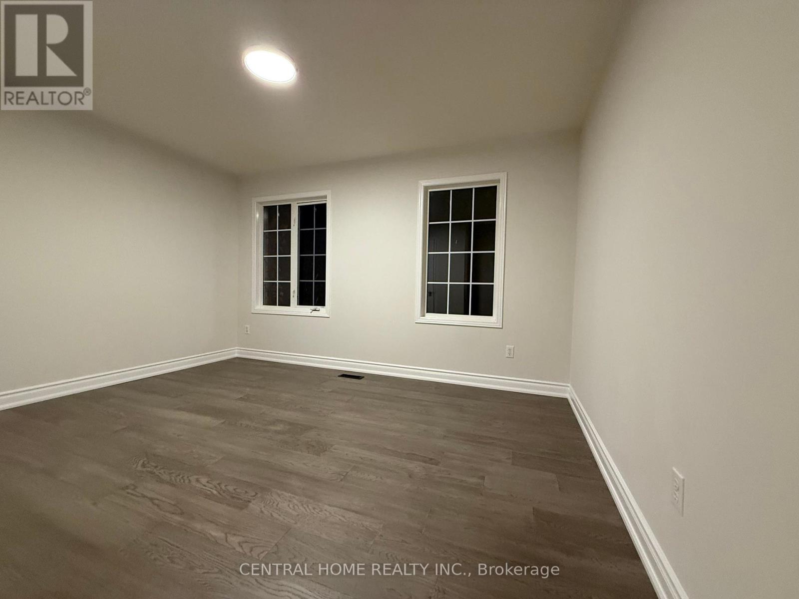 81 Bassett Avenue, Richmond Hill, Ontario  L4B 4H5 - Photo 22 - N12506136