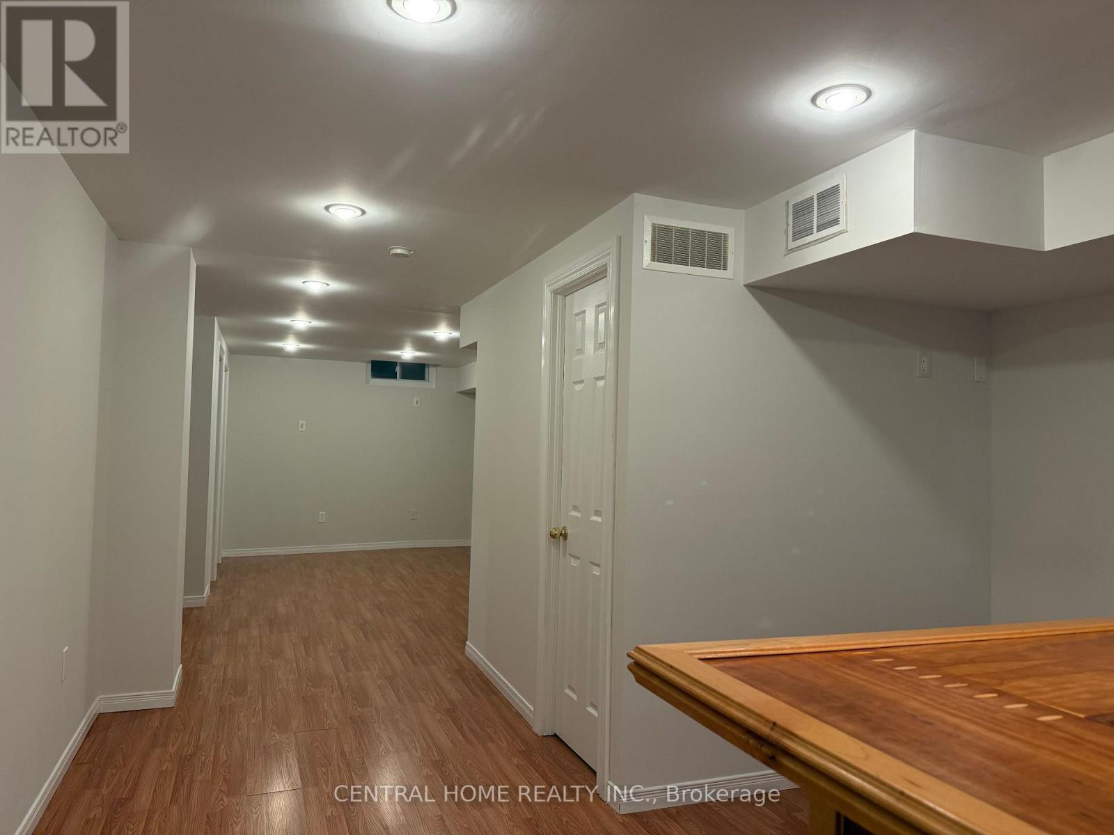 81 Bassett Avenue, Richmond Hill, Ontario  L4B 4H5 - Photo 29 - N12506136