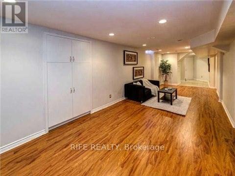 39 Cougar Court, Richmond Hill, Ontario  L4S 1H7 - Photo 14 - N12506140