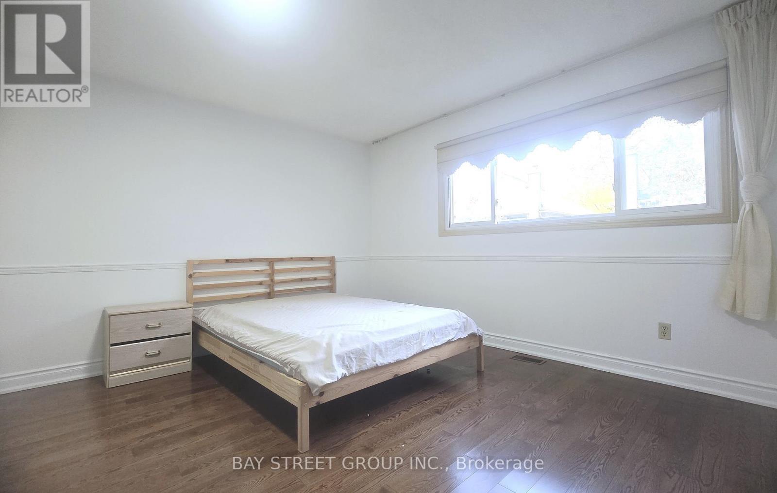 24 Beasley Drive, Richmond Hill, Ontario  L4C 7Z2 - Photo 21 - N12506172