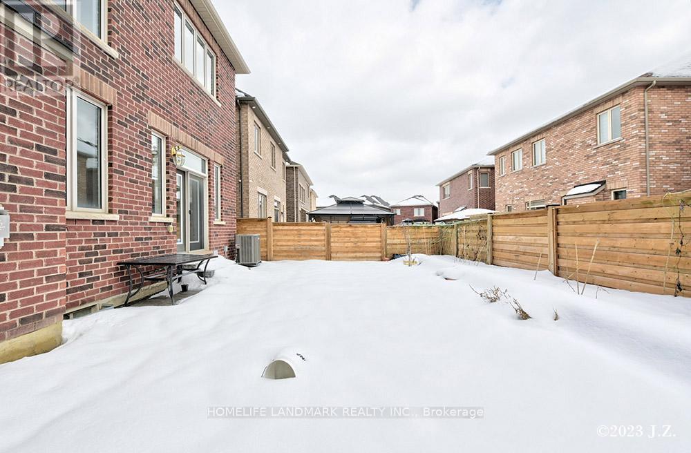 17 Elderslie Crescent, Vaughan, Ontario  L0J 1C0 - Photo 7 - N12506200