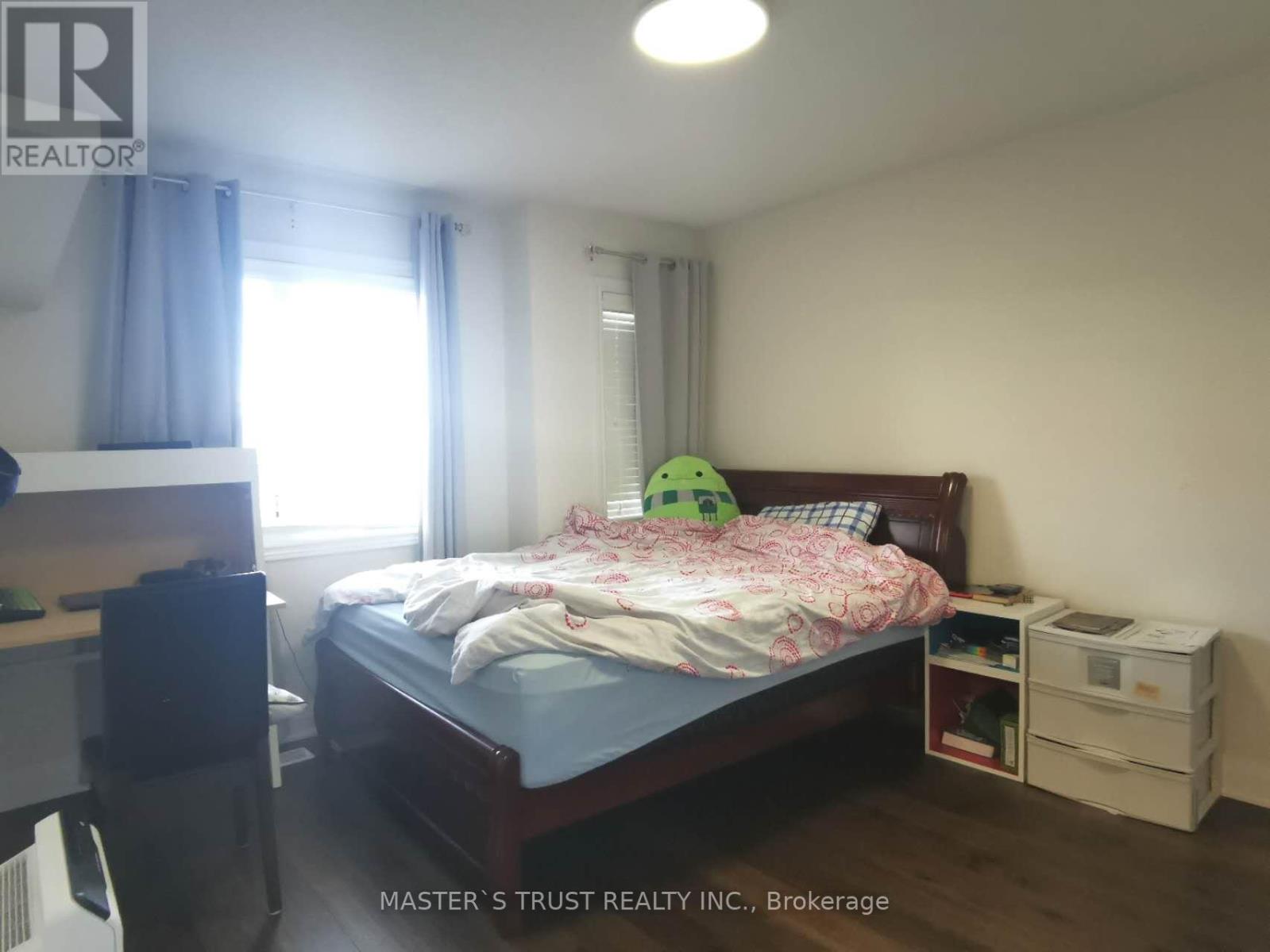 115 Herefordshire Crescent, East Gwillimbury, Ontario  L9N 0B5 - Photo 16 - N12506206