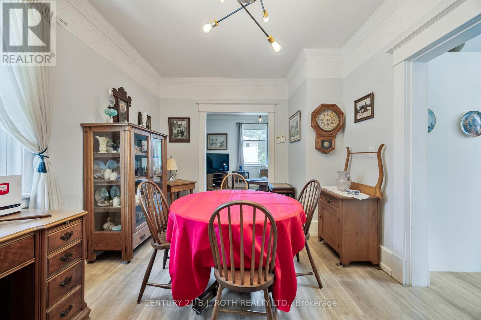 46 Church Street S, New Tecumseth, Ontario  L9R 1G9 - Photo 16 - N12506208