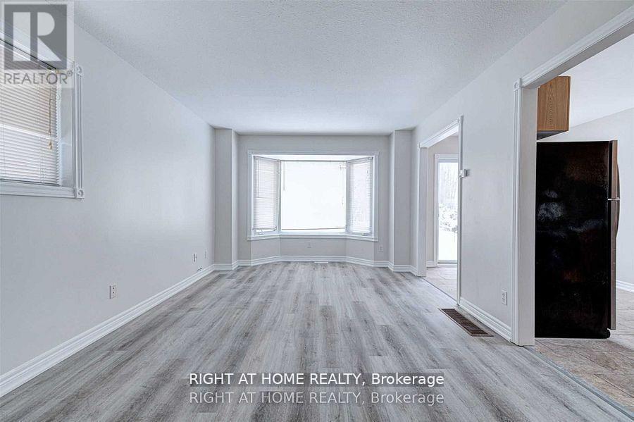 146 Cheltenham Road, Barrie (Georgian Drive), Ontario L4M 6S6 - Photo 6 - S12506150