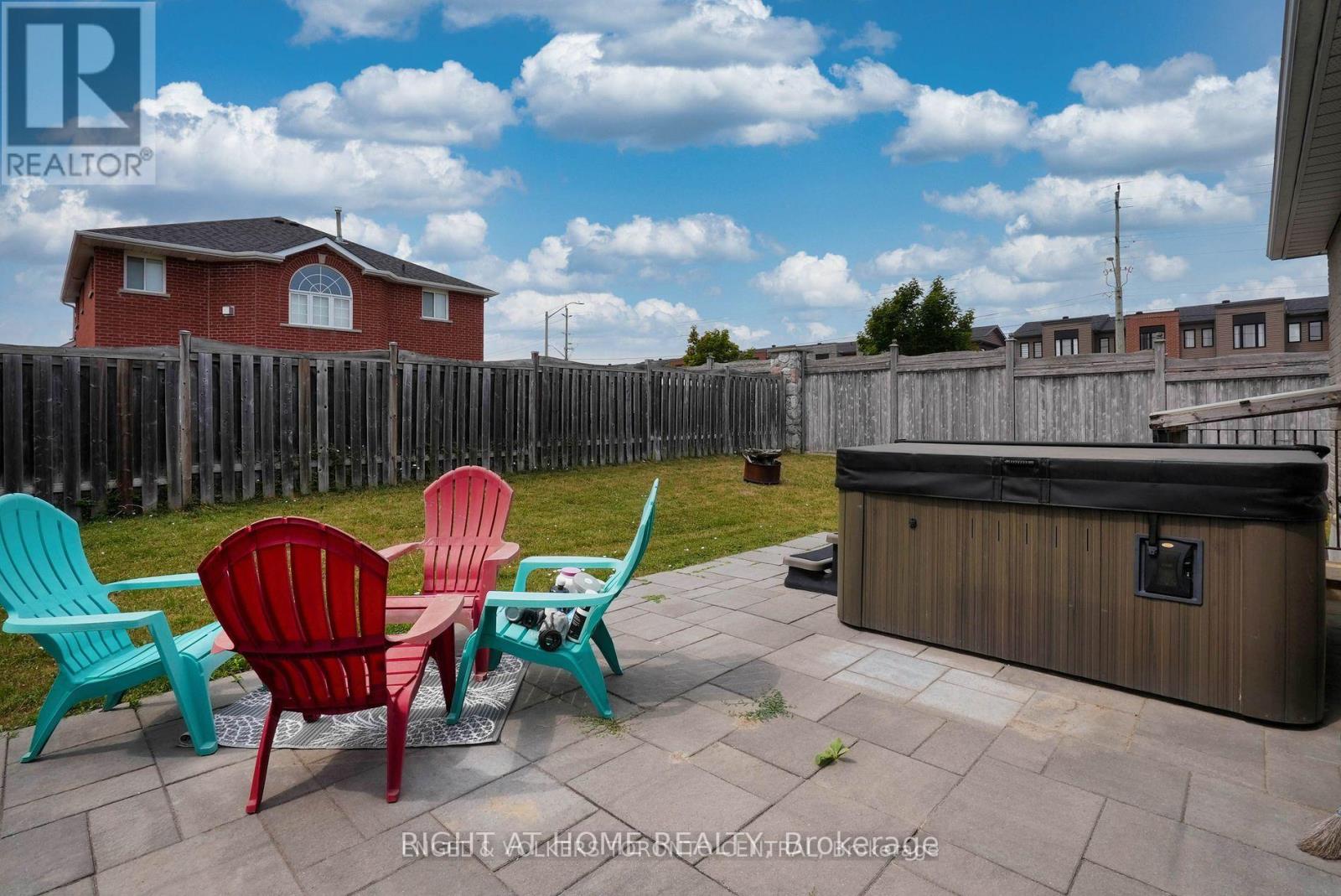 316 Country Lane, Barrie (Painswick South), Ontario  L4N 5Z6 - Photo 4 - S12506156