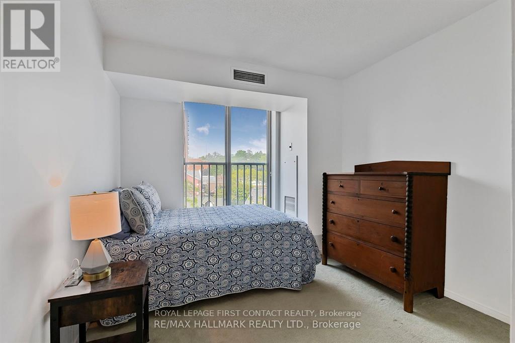 811 - 150 Dunlop Street E, Barrie (City Centre), Ontario L4M 6H1 - Photo 11 - S12506240