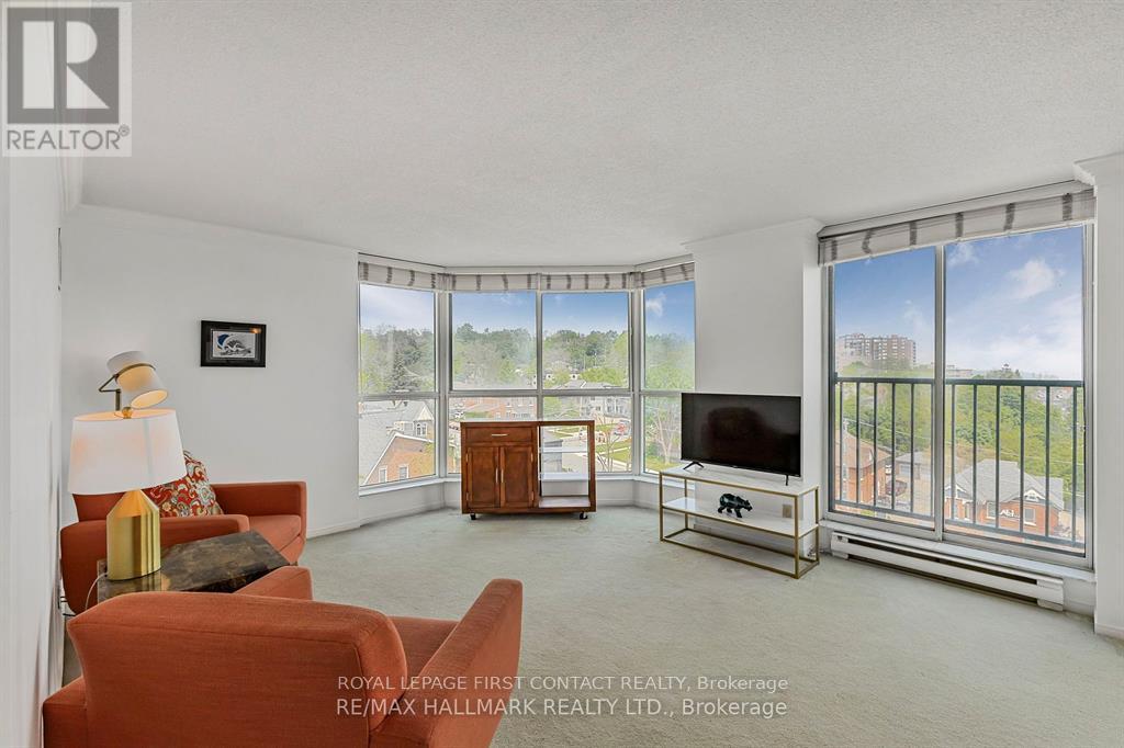 811 - 150 Dunlop Street E, Barrie (City Centre), Ontario L4M 6H1 - Photo 6 - S12506240