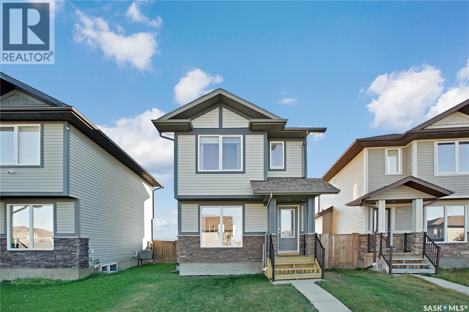 962 Glenview COVE, martensville, Saskatchewan