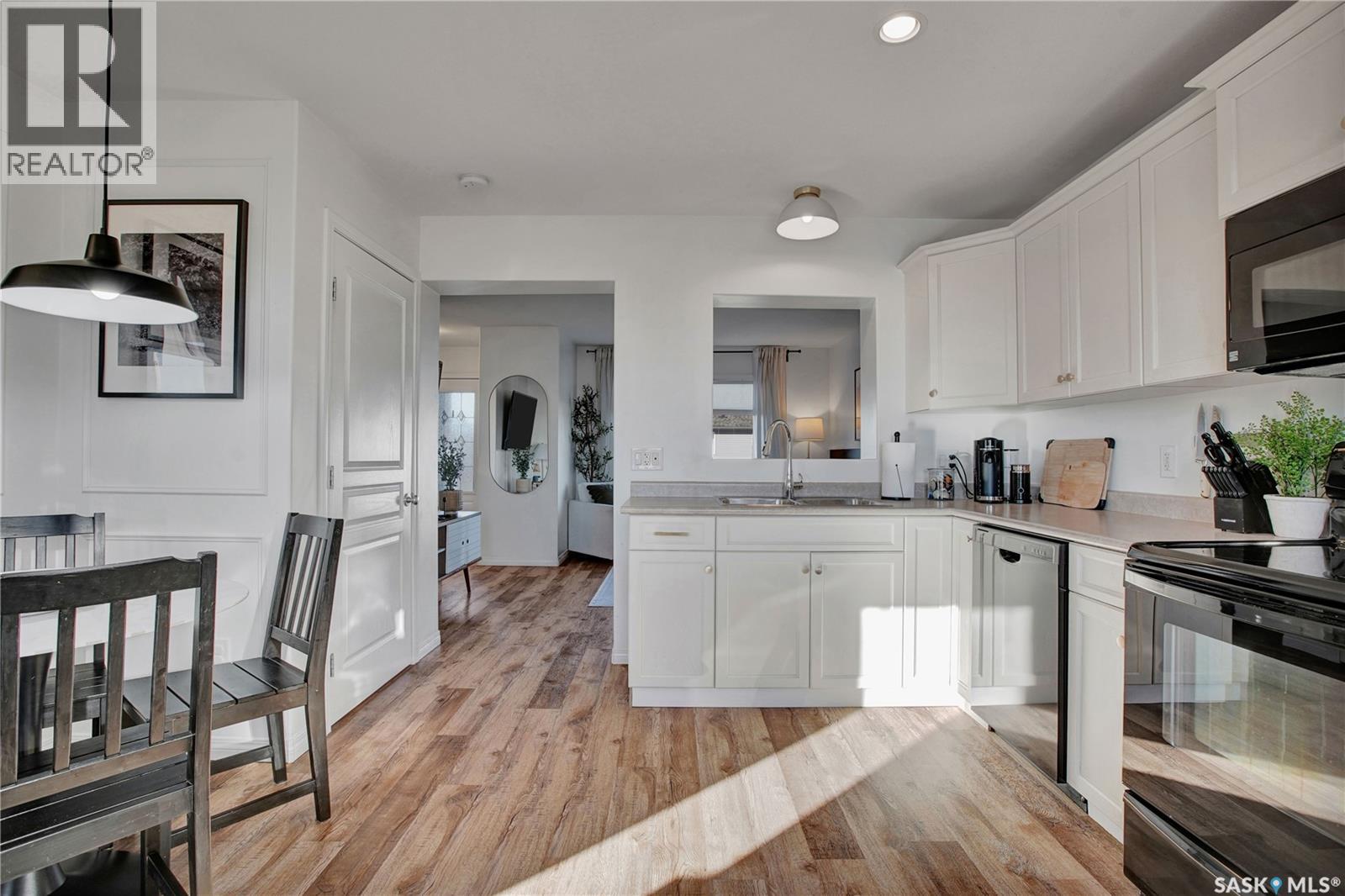 962 Glenview Cove, Martensville, Saskatchewan  S0K 0A2 - Photo 15 - SK022225