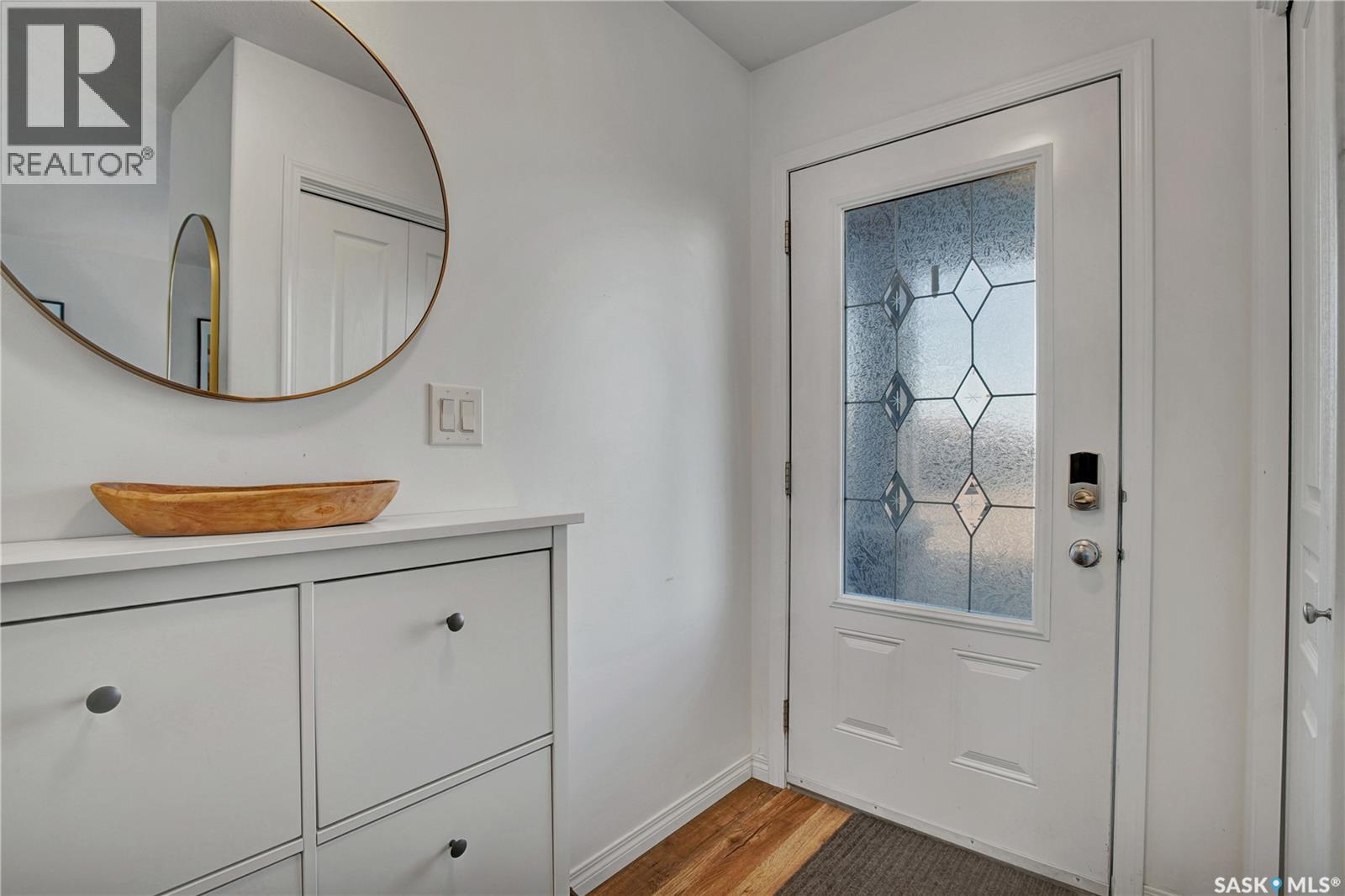 962 Glenview Cove, Martensville, Saskatchewan  S0K 0A2 - Photo 2 - SK022225