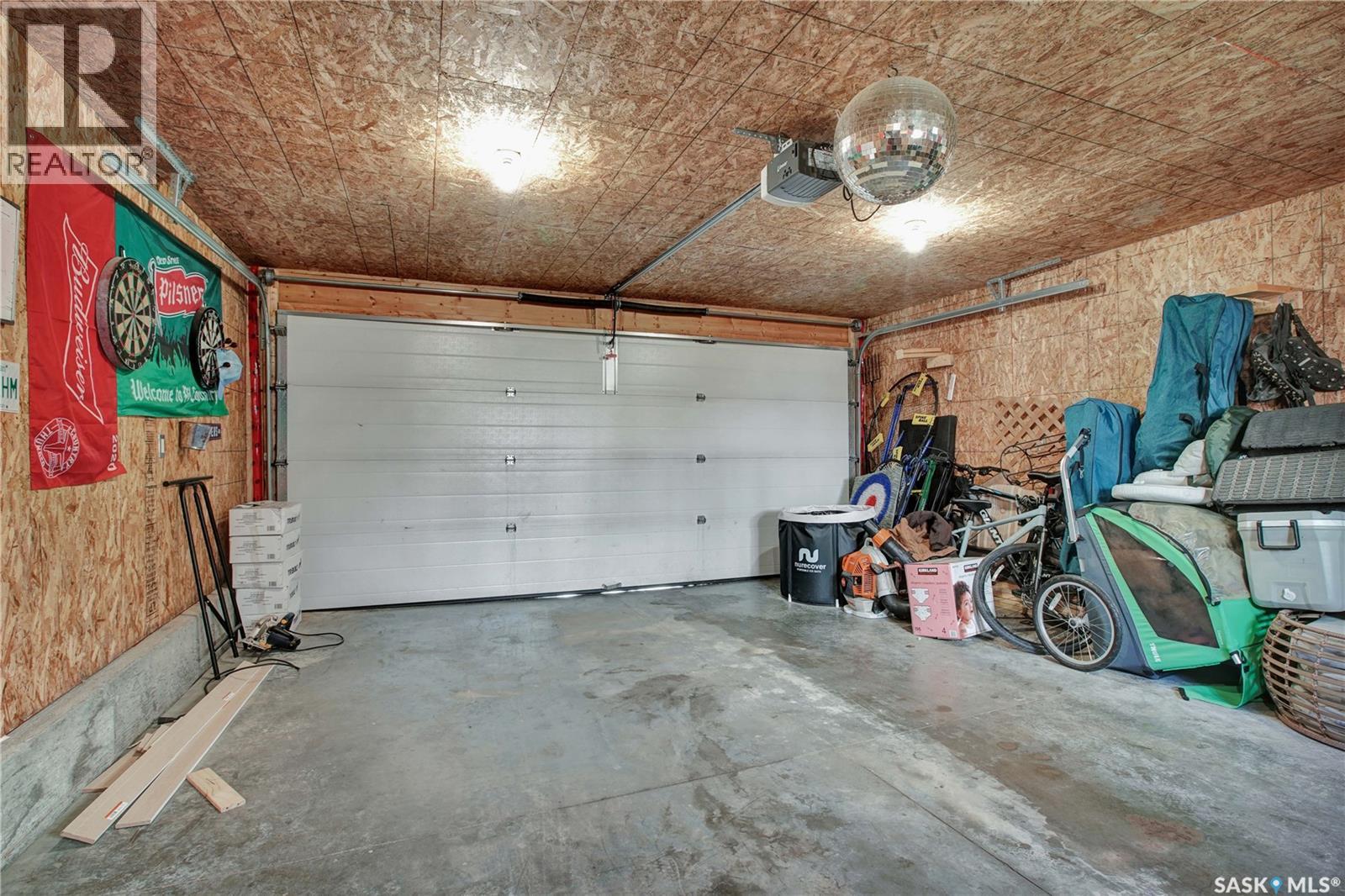 962 Glenview Cove, Martensville, Saskatchewan  S0K 0A2 - Photo 22 - SK022225